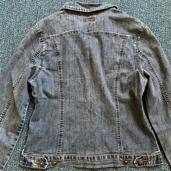 Vintage Max Studio Stretchy Denim Jacket, Medium - Picture 9 of 16